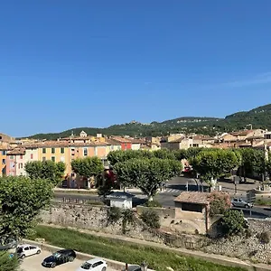 https://blavista-luberon.fr-provencehotel.com